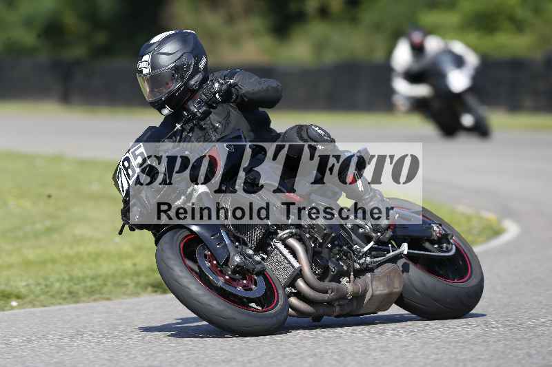 /44 09.08.2025 Plüss Moto Sport ADR/Freies Fahren/785